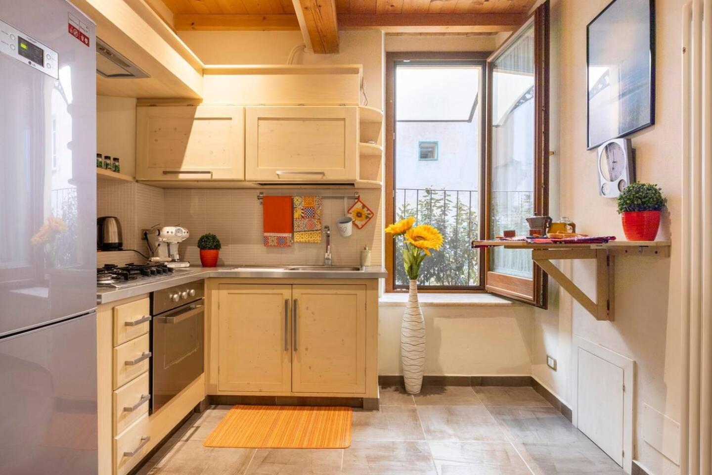 Sun Flowers House بيتيجليانو المظهر الخارجي الصورة